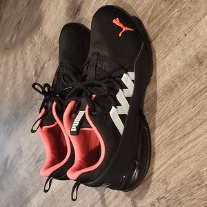 Puma SoftFoam Tennis Shoes